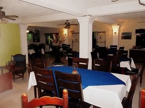 Chic Hotel Montecristi Monte Cristi República Dominicana