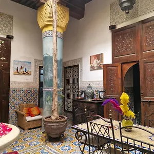 Riad Bibtia ***